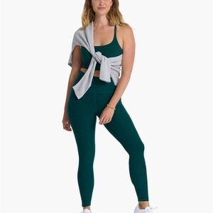 NWOT Vuori Jade Heather Clean Elevation 7/8 leggings sz L